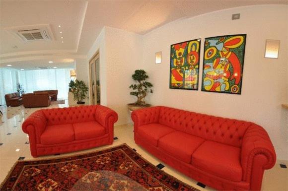 Hotel Haus Charlotte سان بنيديتّو ديل ترونتو المظهر الخارجي الصورة
